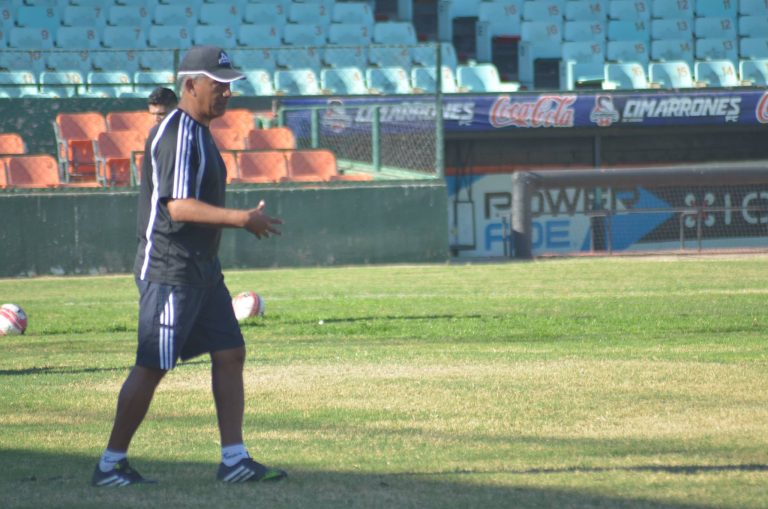 Jorge Torres está satisfecho con Cimarrones