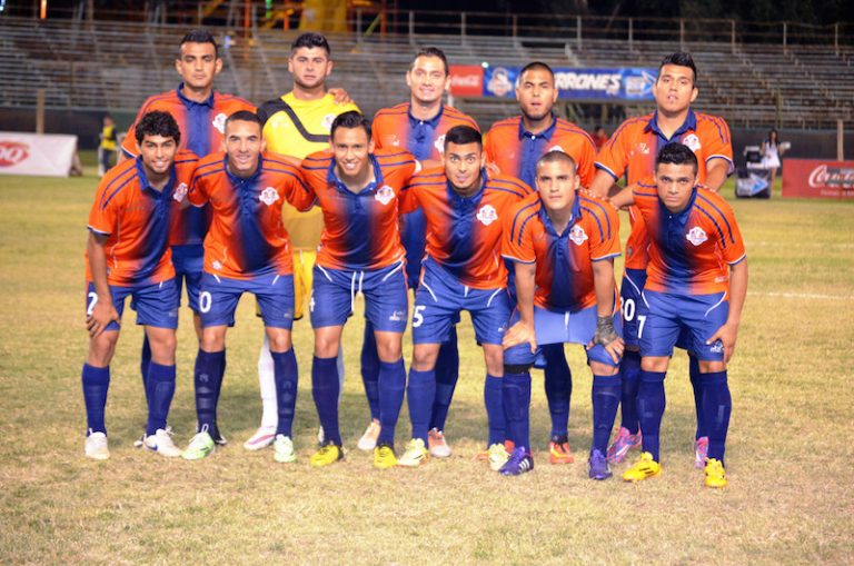 Los Cimarrones embisten a Tuzos de la UAZ