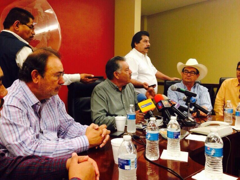 Preocupa a líderes de Movimiento por el Agua actitud violenta de panistas