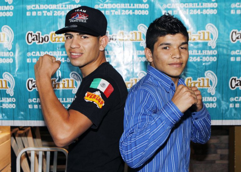 Sánchez y Olivo: Puro Poder