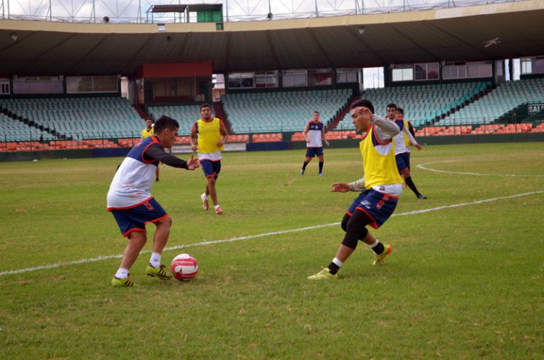 Un duelo especial para Miguel Vallejo