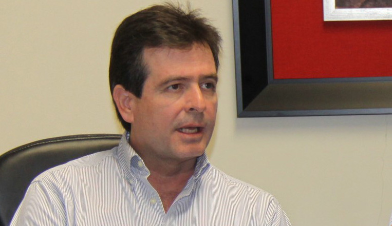 Que Guillermo Padrés saque las manos del IEE: Alfonso Elías