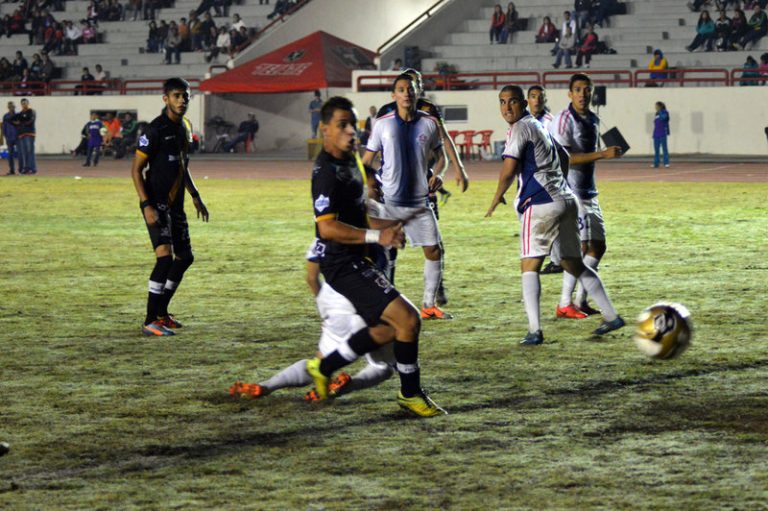 Cimarrones a recomponer el paso