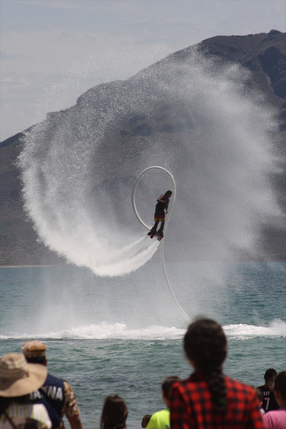 Espectáculos de flyboard este sábado y domingo en San Carlos