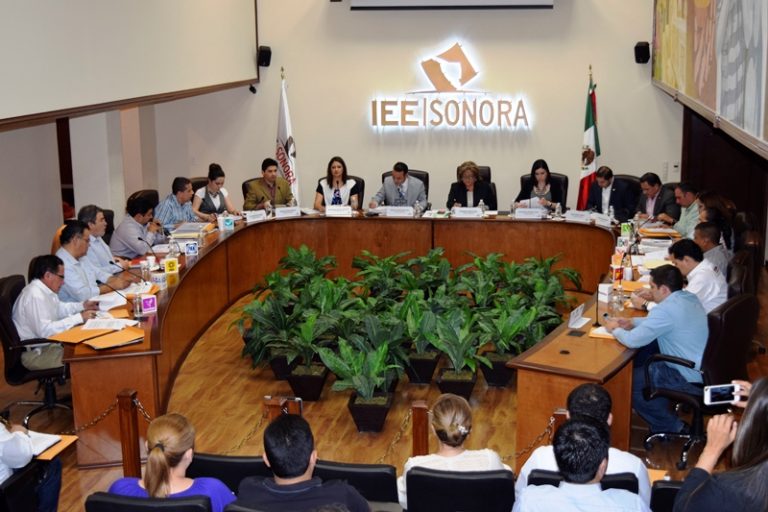 Listo debate entre candidatas y candidatos al ayuntamiento de Hermosillo