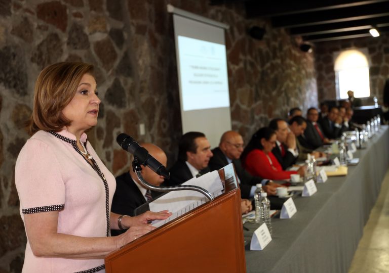 Investigar y perseguir el delito con toda firmeza: Arely Gómez González