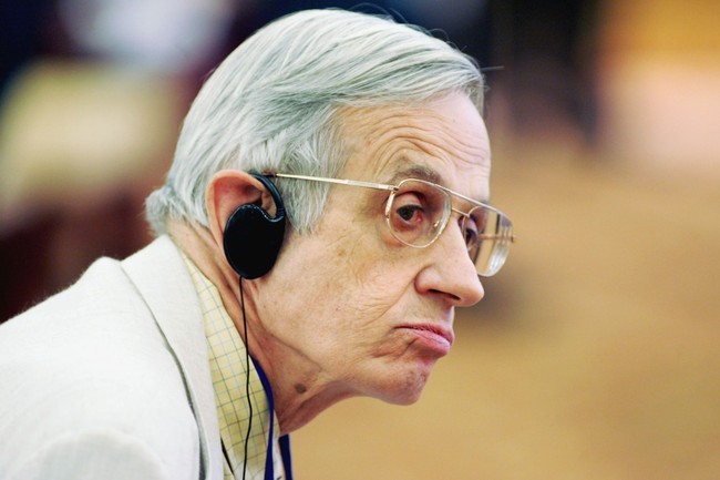 Muere el Nobel de Economía, John Forbes Nash teórico de los juegos