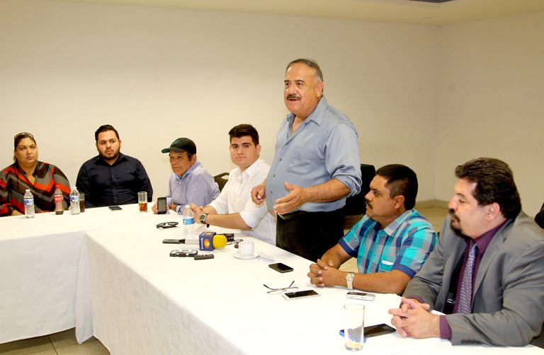 Se suman líderes perredistas de Hermosillo a Claudia Pavlovich Arellano