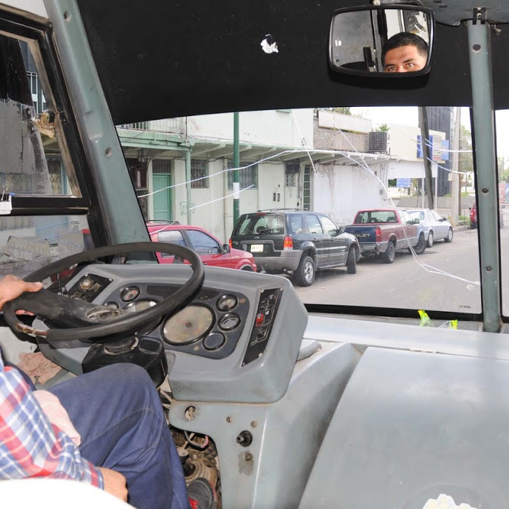 Piden seguridad en camiones urbanos