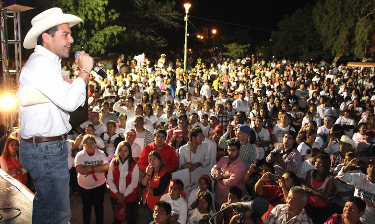 Habitantes de ejidos y comunidades rurales prometen su voto a Maloro Acosta