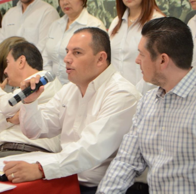 Miente Damián, no quitó denuncia contra Maloro Acosta: PRI