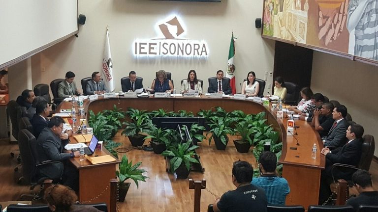 Realiza IEE sesión ordinaria del mes de Junio