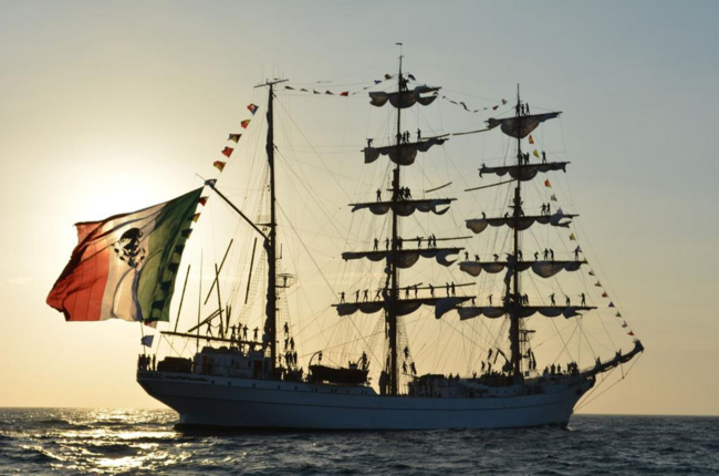 Buque-escuela Cuauhtémoc llega a costas irlandesas