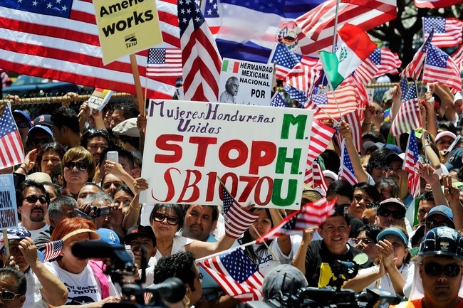 Sepulta la Suprema Corte de EU ley antiinmigrante de Arizona