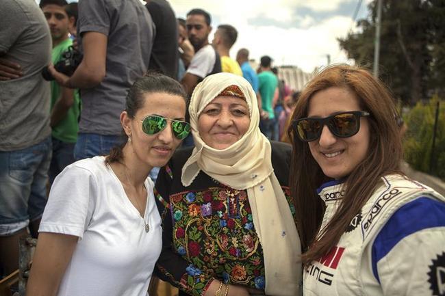 ‘Speed Sisters’, la vida del primer equipo de mujeres palestinas piloto a la pantalla grande