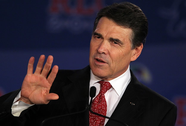El hombre que pasó 15 años gobernando Texas (2000-2015) volvió a la contienda por la candidatura de su partido. Esta es la segunda ocasión que Perry lanza una campaña presidencial; la primera fue en 2012.