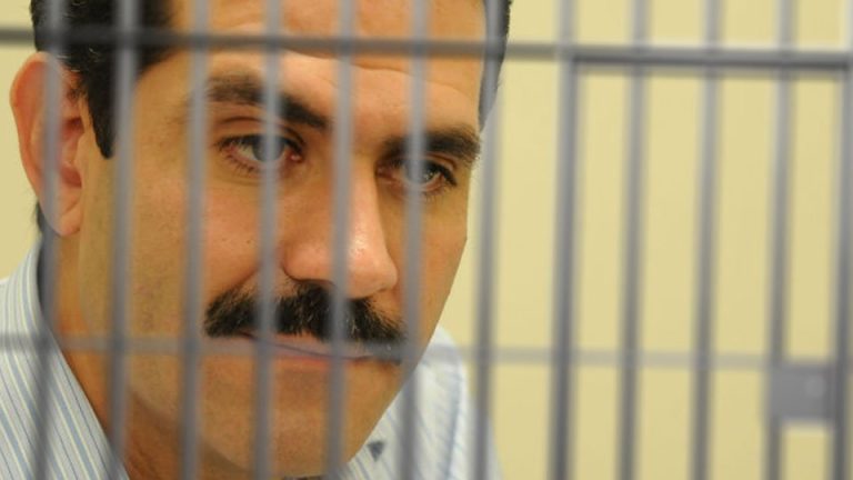 Guillermo Padrés, tan pobre, que no tiene más que dinero