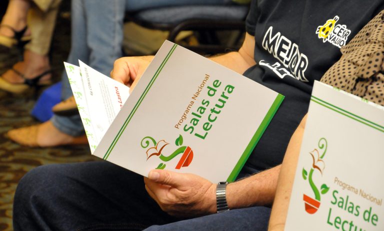 Se gradúa la primera generación de mediadores de salas de lectura de Sonora