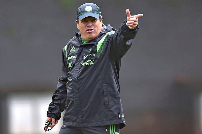 ‘El Piojo’ termina relación como DT de la selección con 132 MDP