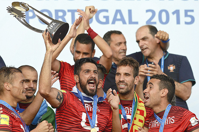 Portugal se corona en casa; campeón mundial de futbol de playa