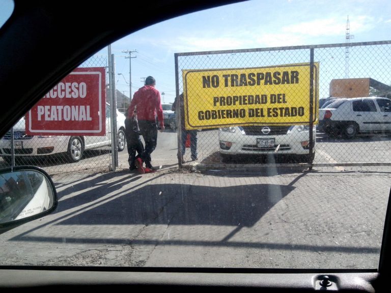 Sorpresa: Hay estacionamientos de Gobierno gratuitos en el Vado del Río