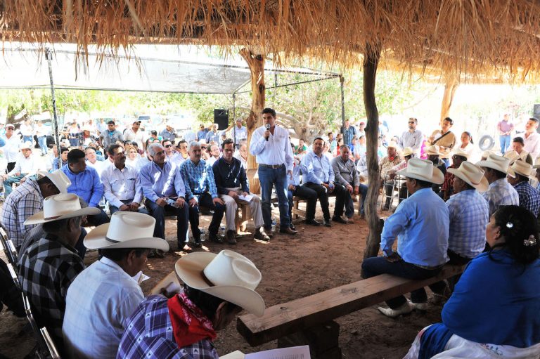 Acuerdan Mesa de Coordinación Estado-Federación para atender problemática de la tribu Yaqui