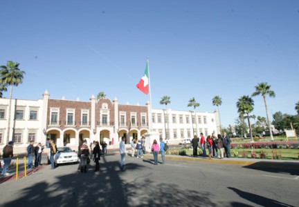 Se abrió un poco la puerta para evitar la huelga en la Unison