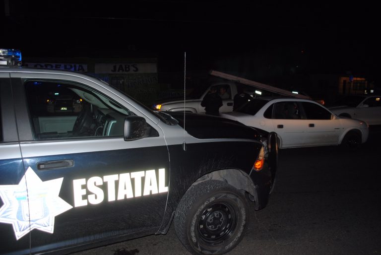 Arrestan oficiales de la PESP a persona al atender reporte de robo