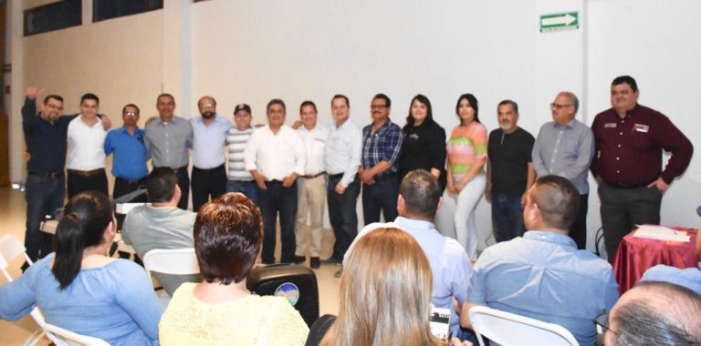 Sigue la fuga en el PAN; Morena cacha todo