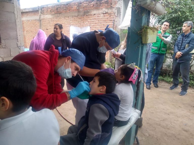 Realizan SSP y Sedesson jornada bucal en colonias