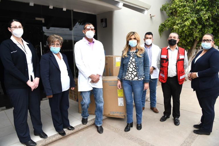 Lleva Gobernadora Pavlovich beneficios a habitantes de San Ignacio Río Muerto y Bácum