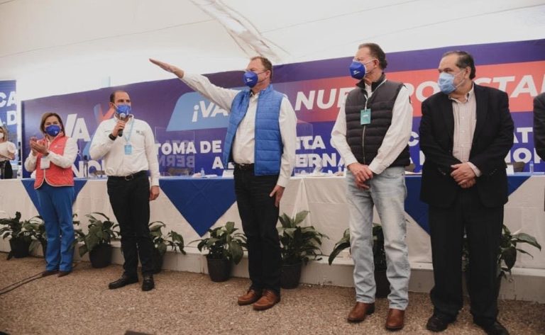 Semana de gatos negros para el Gobierno Federal