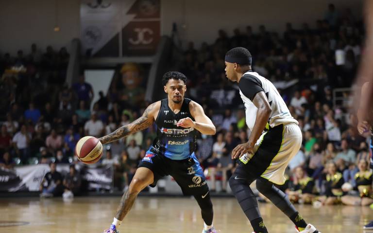 Astros pega primero en la final con dramático duelo ante Rayos