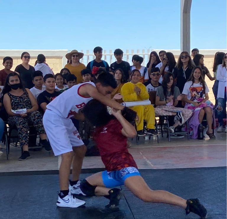 Alumna de secundaria obtuvo medalla de plata en luchas asociadas: SEC Sonora