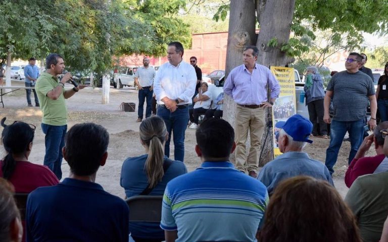 Se reúne Toño Astiazarán con integrantes de la Unión de Usuarios de Hermosillo A.C.