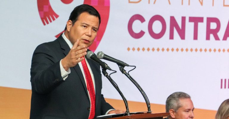 Incompetencias hacen estallar la ira del Contralor Guillermo Noriega