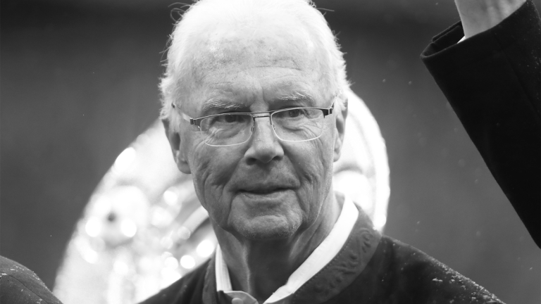Muere Franz Beckenbauer, leyenda del futbol internacional