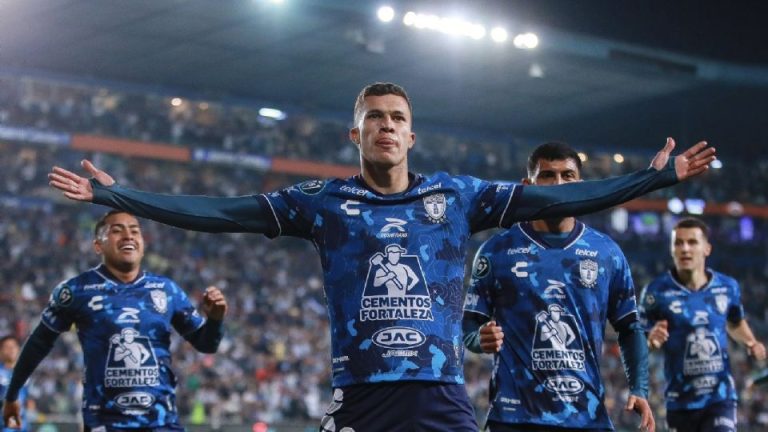 Pachuca, primer finalista de la Concachampions