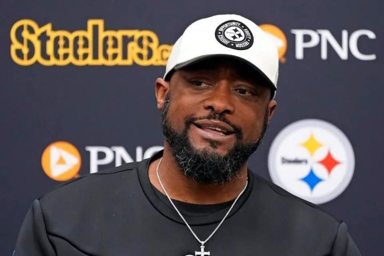 Los Steelers le dan tres años más a Mike Tomlin