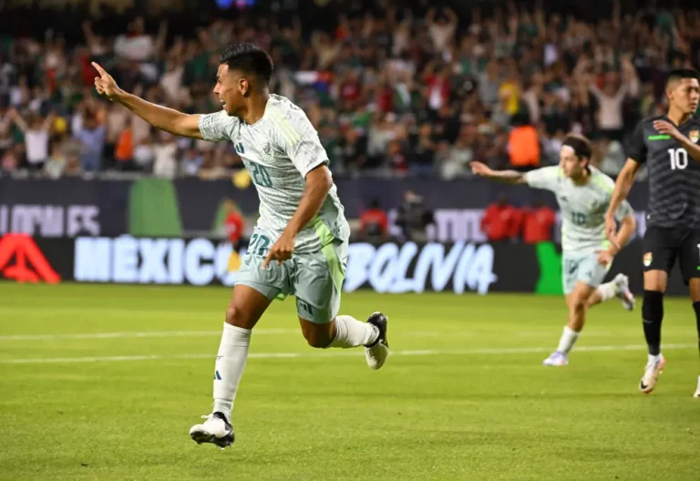 Gana México 1 a cero sobre Bolivia