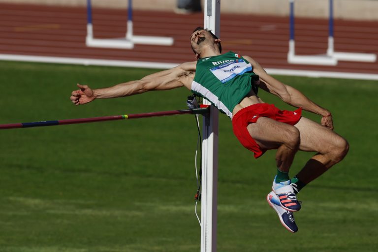 Cierra Édgar Rivera con su mejor marca del año previo a los Juegos Olímpicos 2024