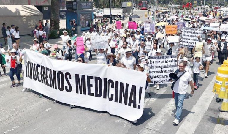 Nuevo culpable por desabasto de medicinas